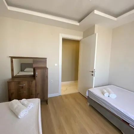 Kaleici/sehir Merkezi 3+1 Jakuzili Daire * Antalya